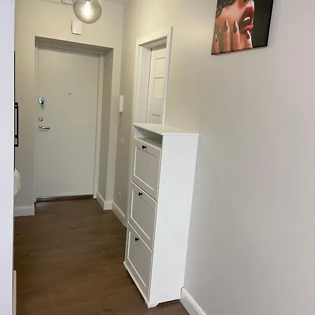 Eliana Ντρουσκινινκάι